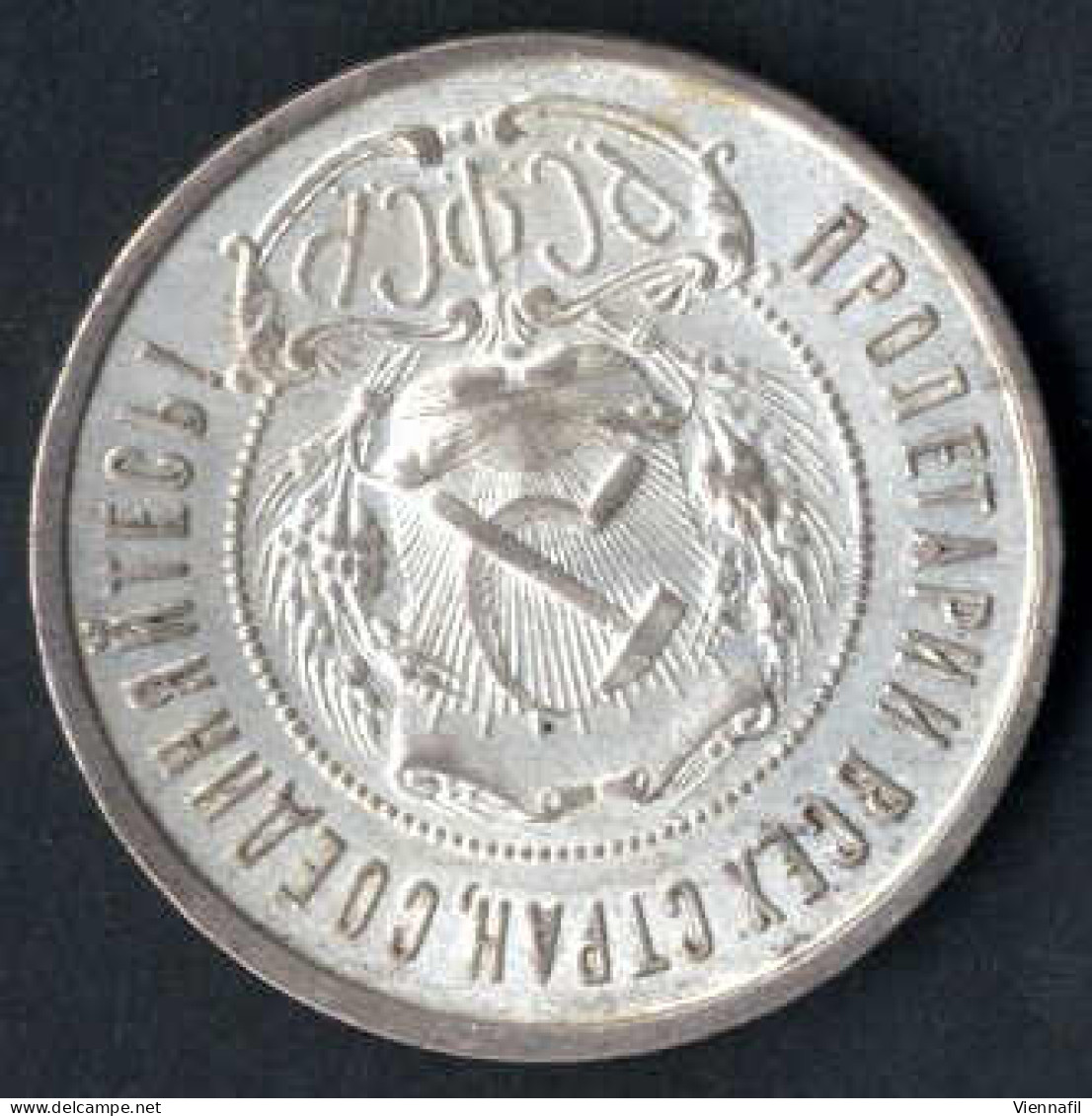 ½, 2, 15, 20, 50 Kopeken und 1 Rubel 1922/27, Lot mit sechs Münzen, davon vier Silbermünze, sehr schön bis vorzüglich-, 