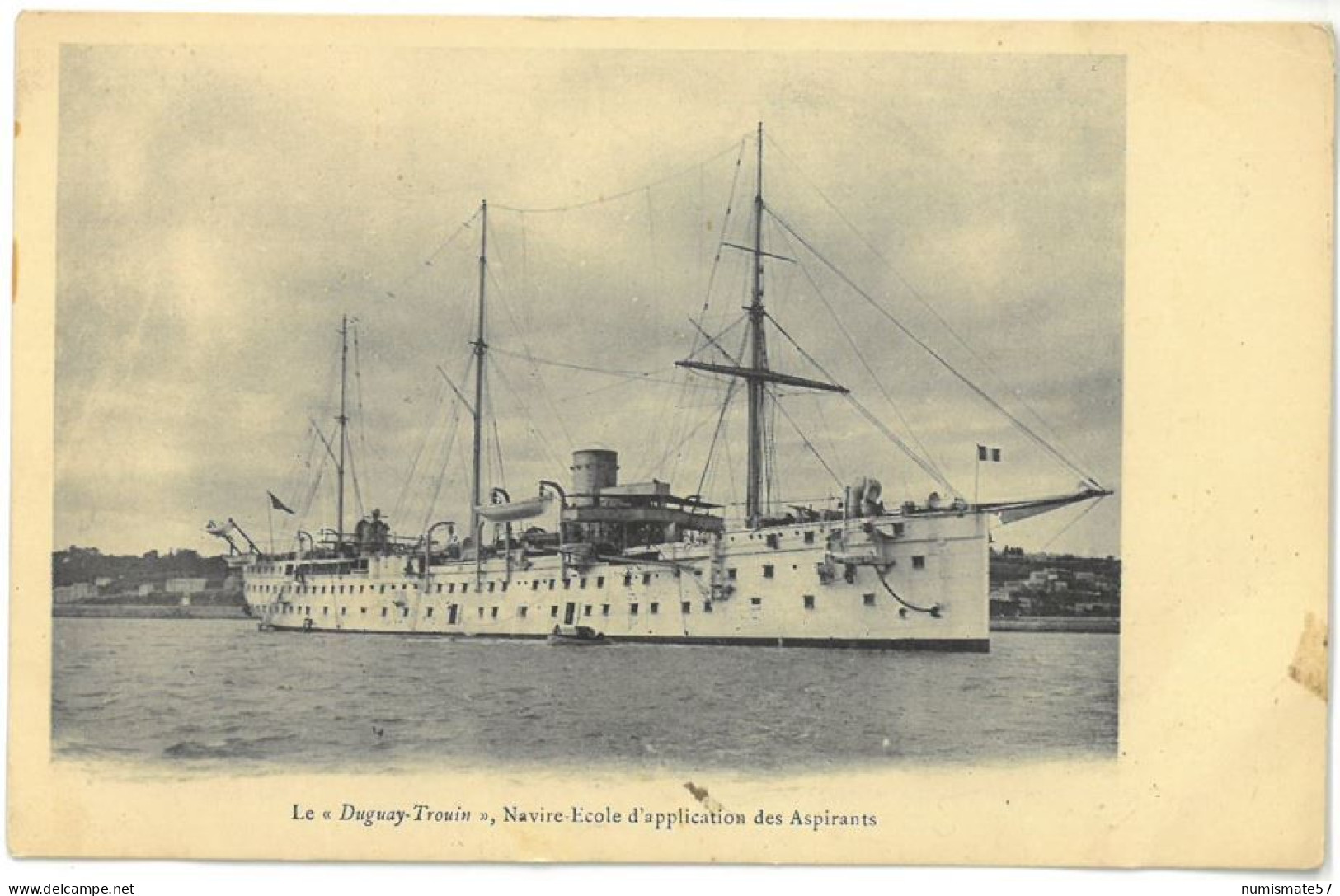 CPA Le Duguay Trouin - Navire Ecole D'application Des Aspirants - Warships