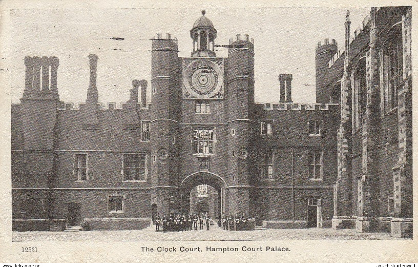 The Clock Court, Hampton Court Palace Glum 1910? #E1883 - Sonstige & Ohne Zuordnung