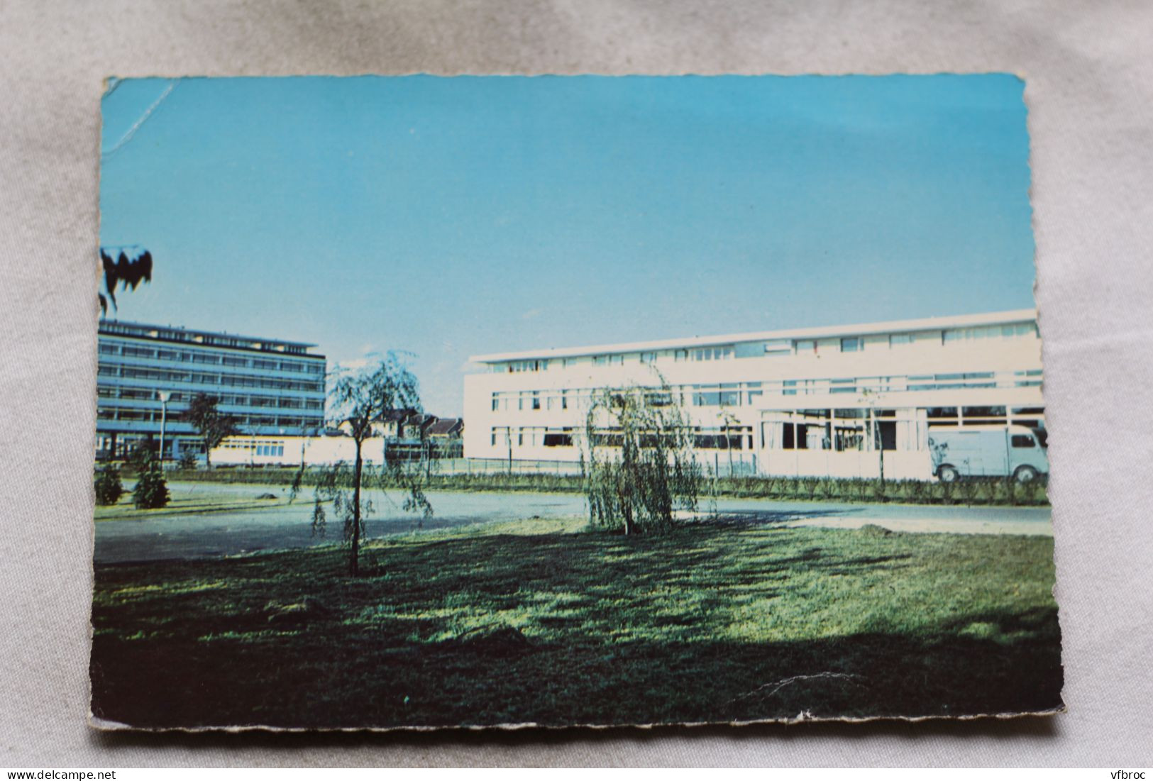 Cpm, Argenteuil, Le Lycée, Val D' Oise 95 - Argenteuil