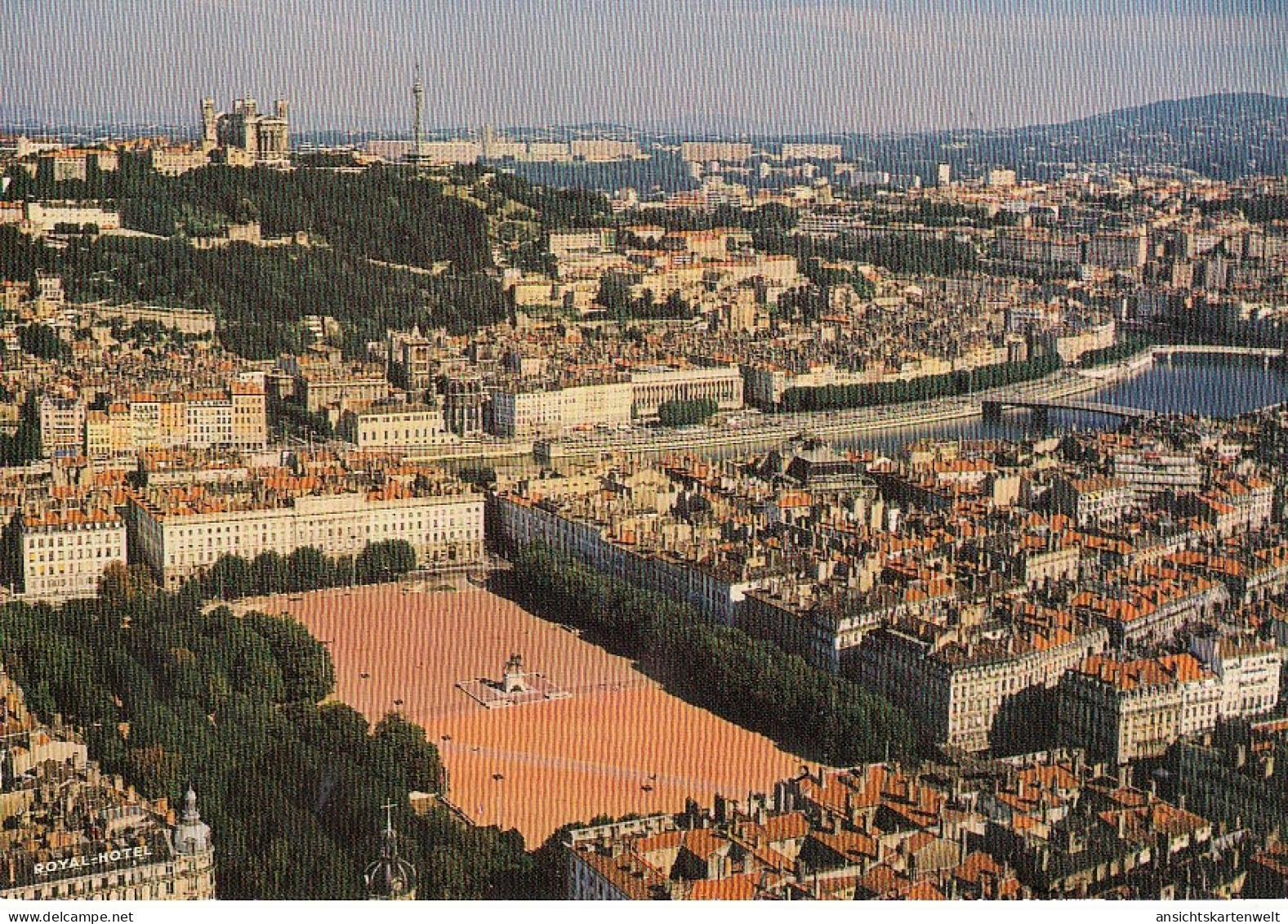Lyon, La Place Bellecour, La Saône Et Le Colline De Fourvière Ngl #E2459 - Lyon 5