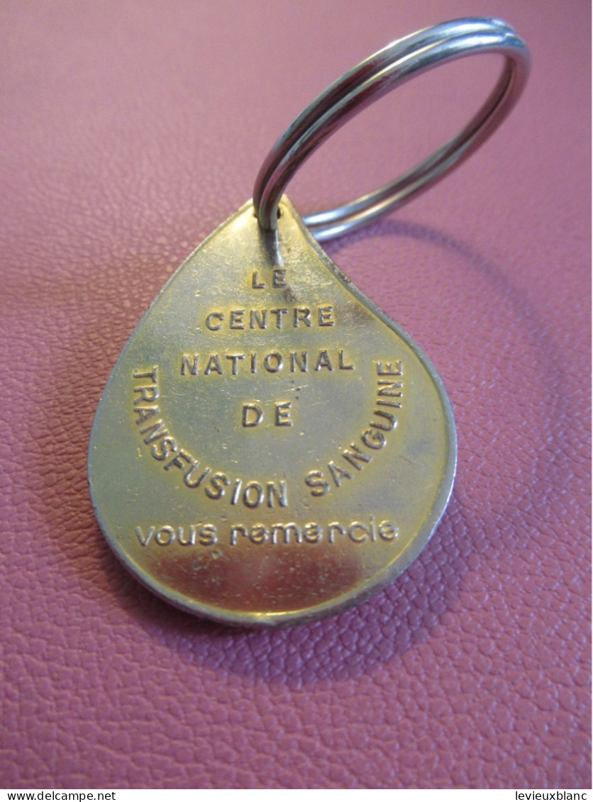 Porte-Clé Ancien/Santé/Don Bénévole Du Sang/Centre  National De Transfusion Sanguine/Alu époxy /Vers 1970-1990   POC768 - Key-rings