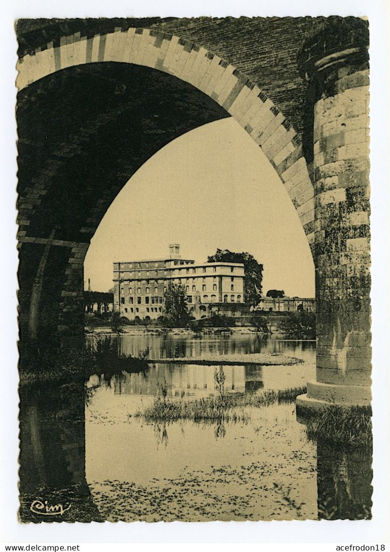 MOISSAC - Hôtel De L'Uvarium - Moissac