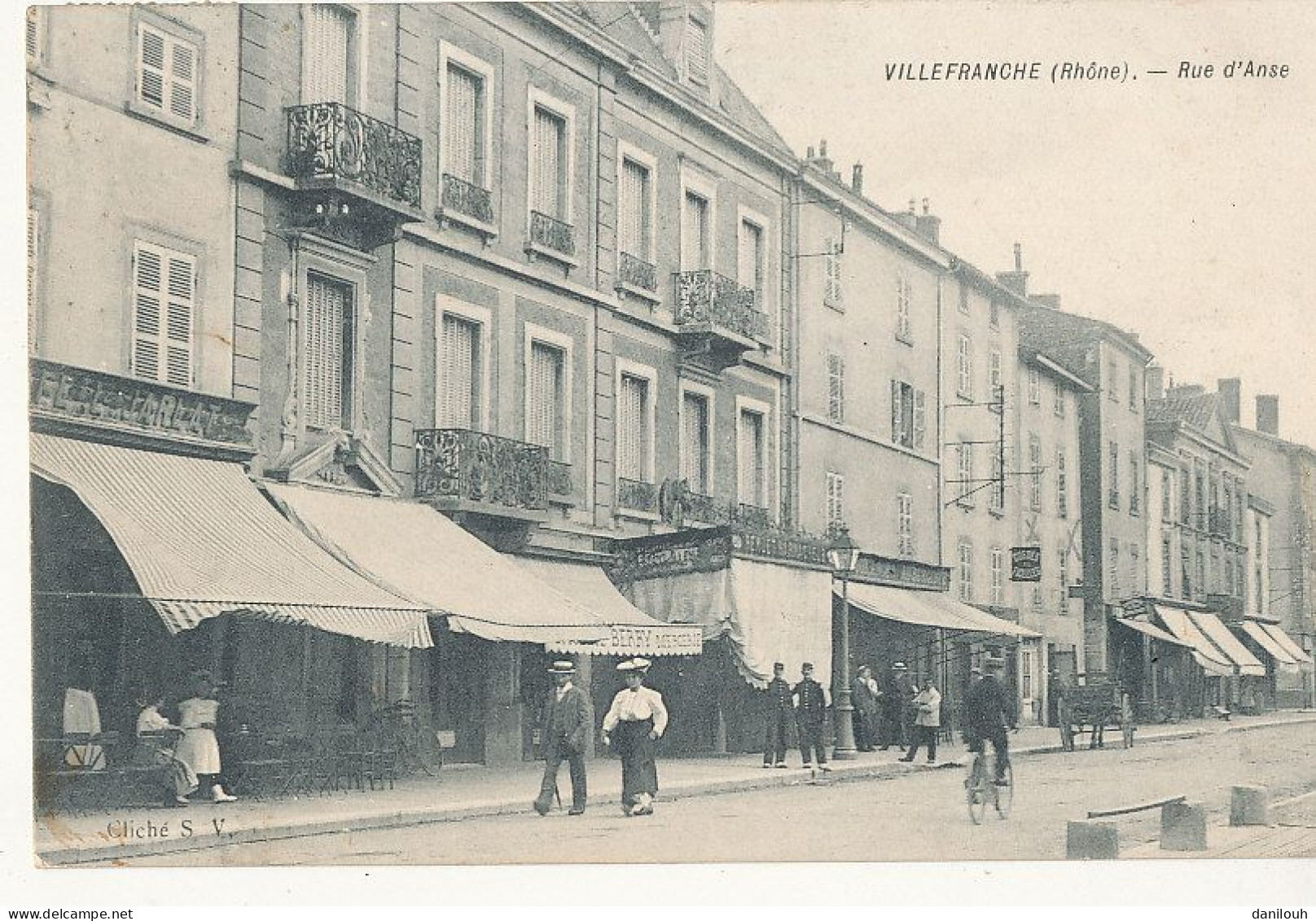 69 // VILLEFRANCHE   Rue D Anse - Villefranche-sur-Saone
