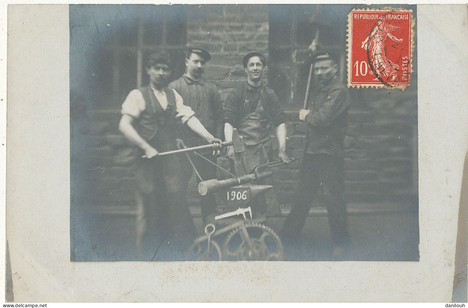 METIERS - CARTE PHOTO - FORGERONS  1906 - Edit Jougla Paris - Other & Unclassified