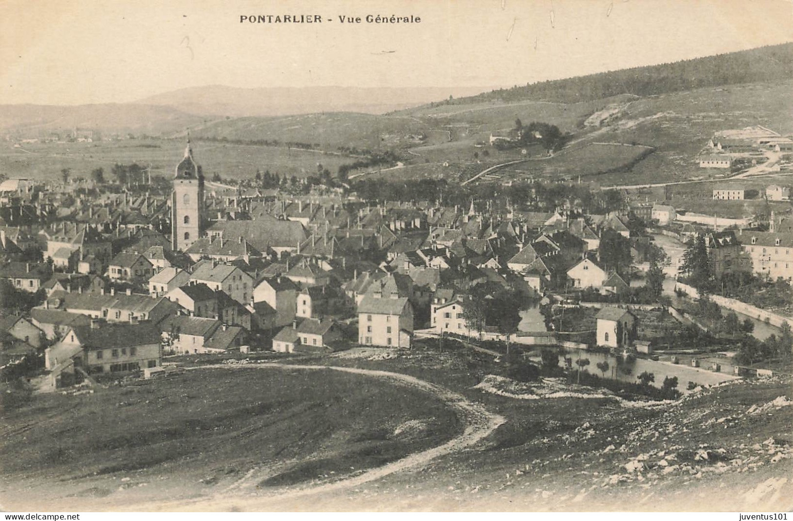 CPA Pontarlier-Vue Générale      L2902 - Pontarlier