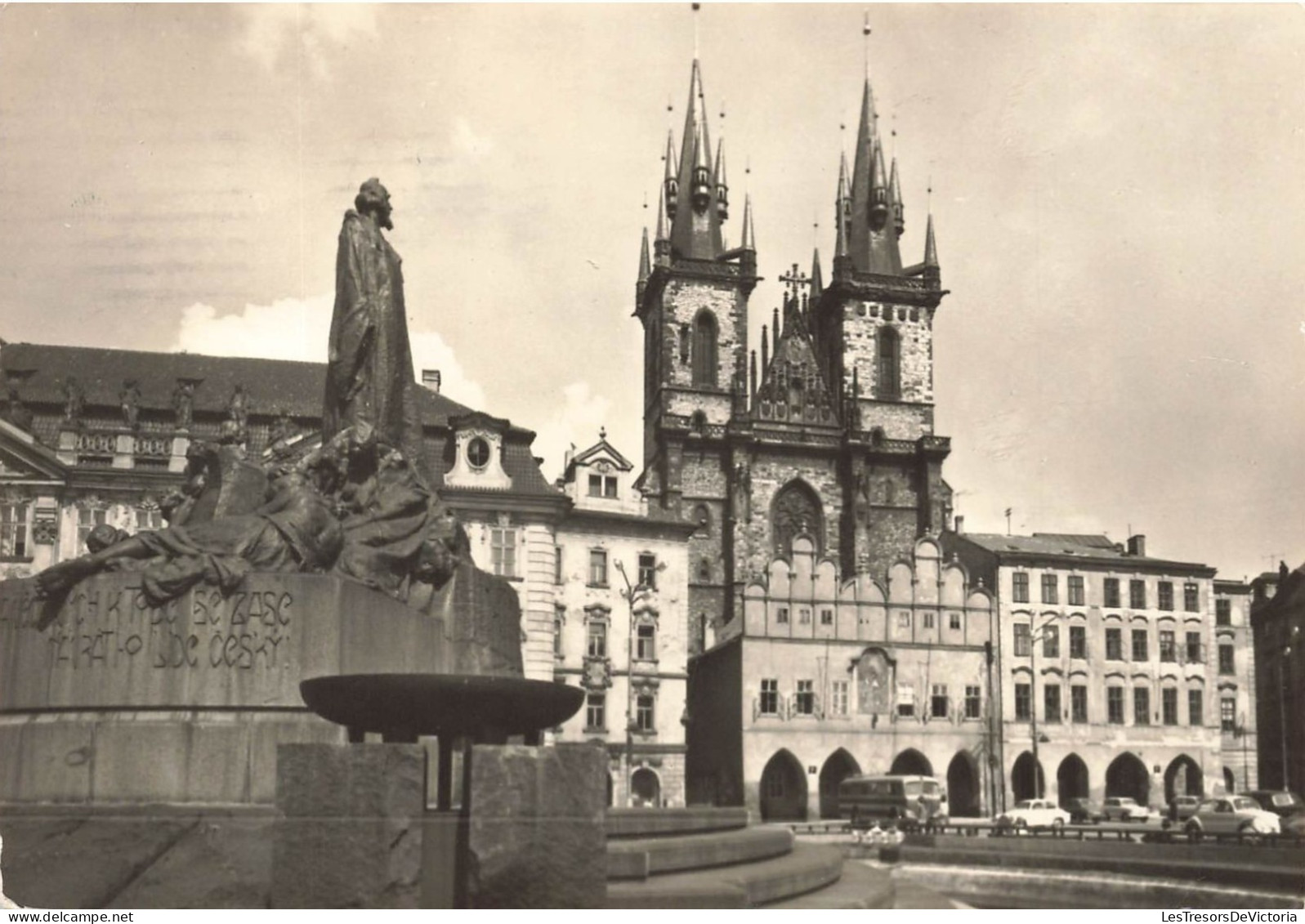 TCHEQUIE - Praha - Vue Sur La Place De La Vieille Ville Avec église De Tyn - Vue Générale - Voitures - Carte Postale - Czech Republic