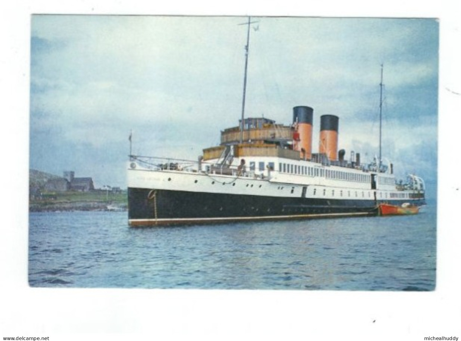 POSTCARD   SHIPPING  FERRY  CALEDONAN MACBRAYNE   RMS KING GEORGE V - Hausboote