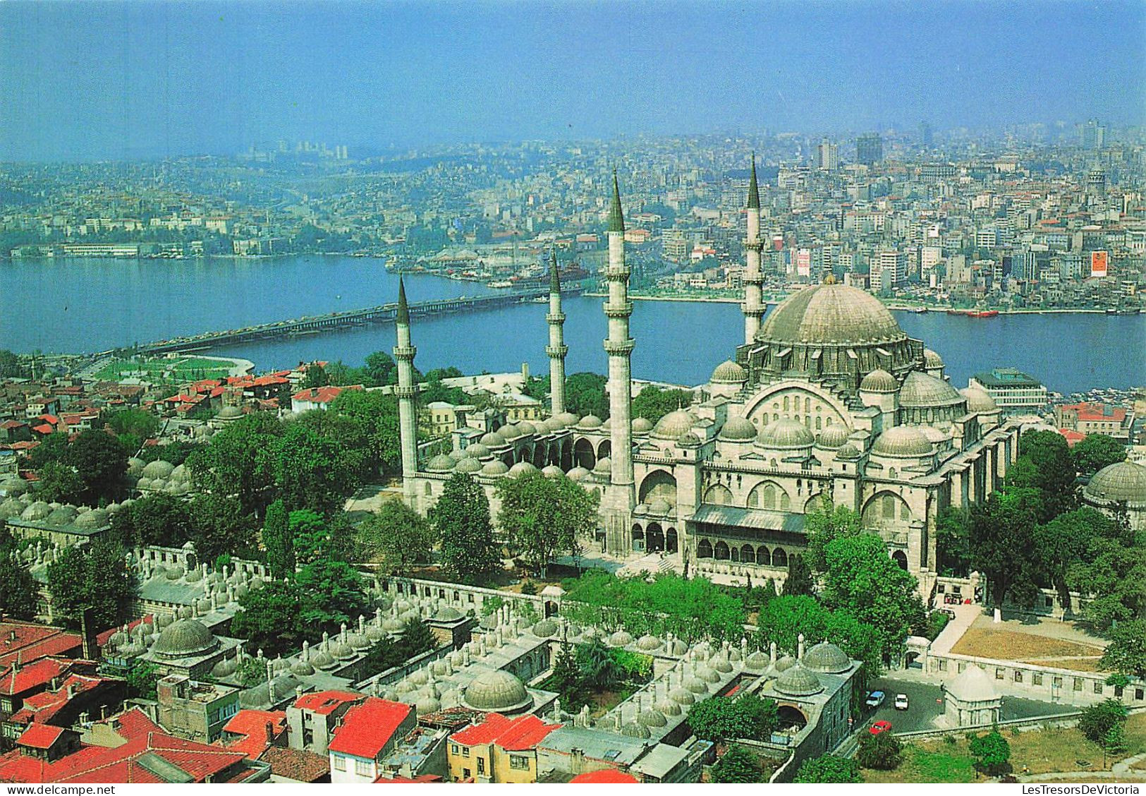 TURQUIE - Istanbul - Turkiye -Le Minaret De Soliman Le Manifique El La Corned'Or - Une Partie De La Ville- Carte Postale - Turkije