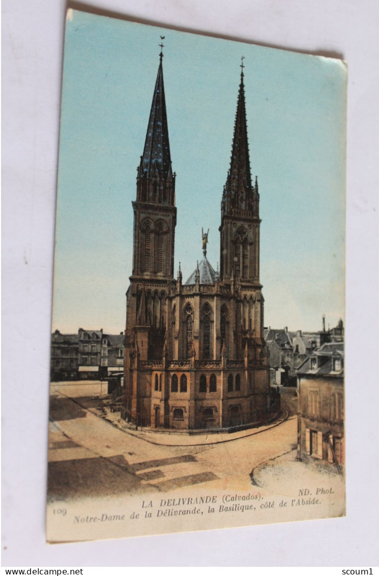Ladélivrande - Notre Dame De La Délivrance, La Basilique, Coté De L'abside - La Delivrande