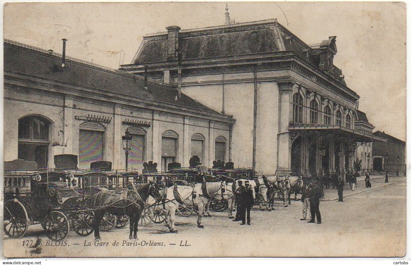 41 BLOIS    La Gare Paris-Orléans (très Animée) - Gares - Sans Trains