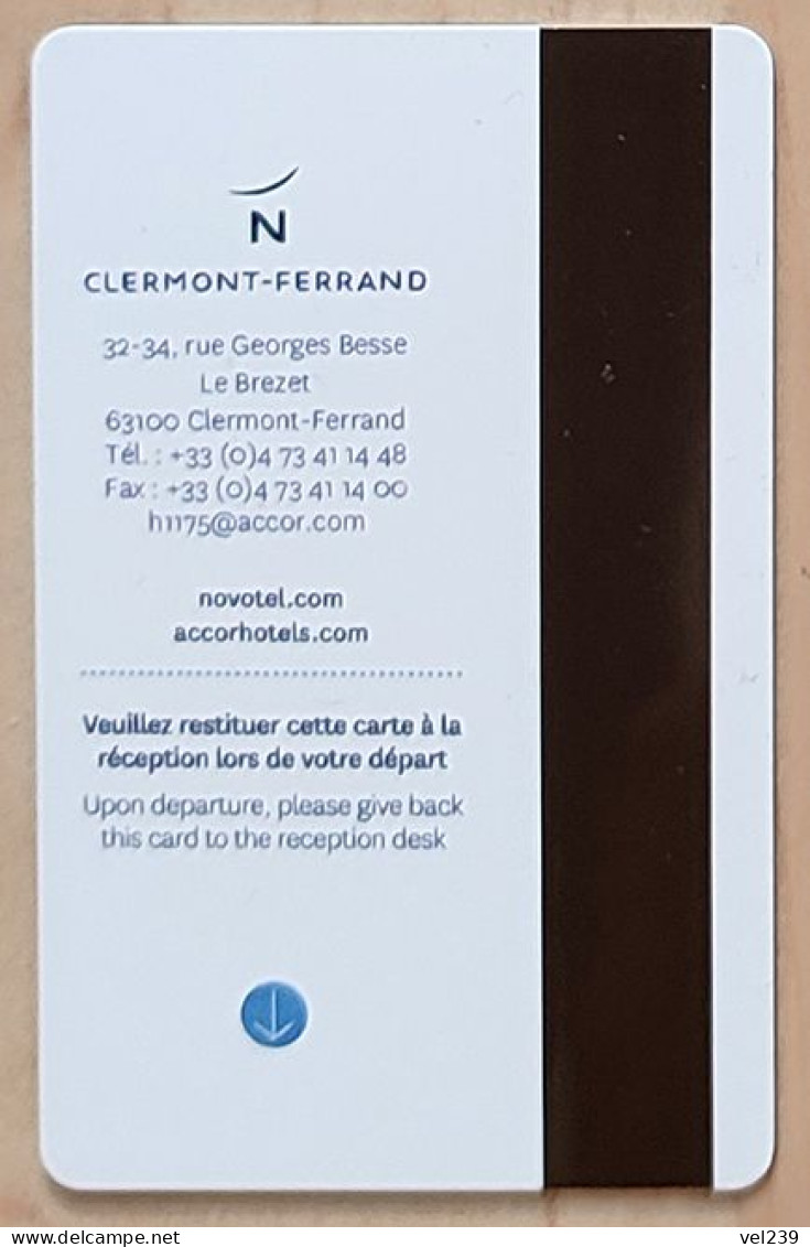 France. Novotel. Clermont-Ferrand - Hotelsleutels (kaarten)