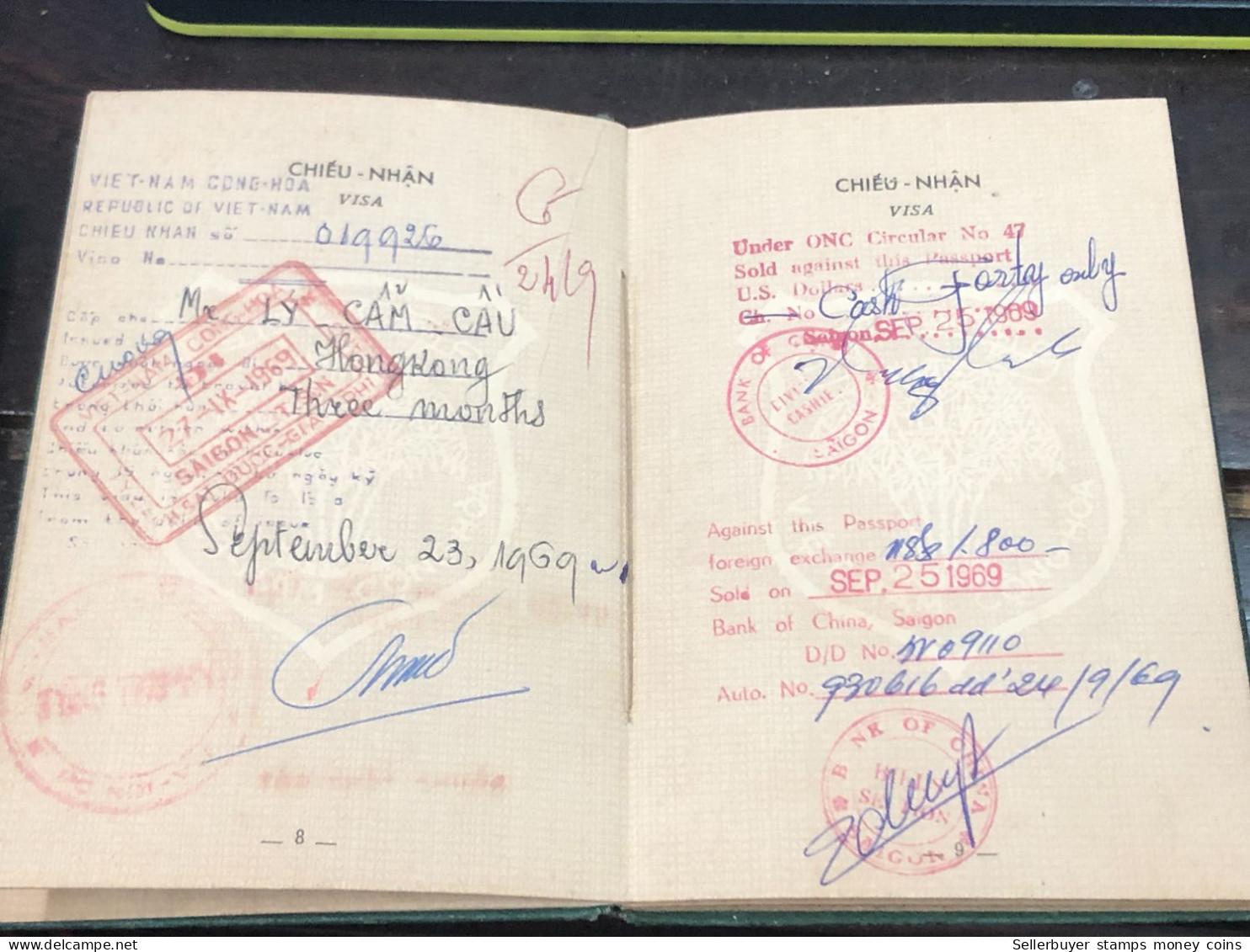 SOUTH VIET NAM -OLD-ID PASSPORT-name-LY CAM CAU-1969-1pcs Book - Collections