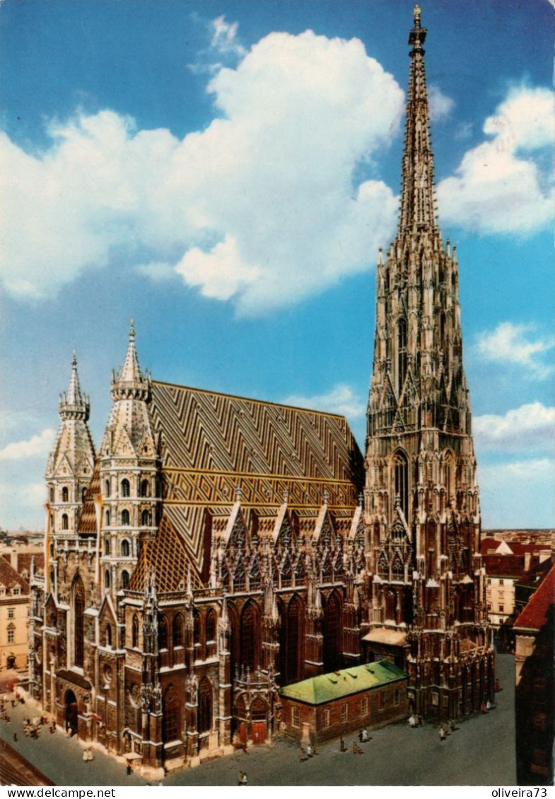 WIEN - VIENNA - St. Stephen's Cathedral - Stephansplatz