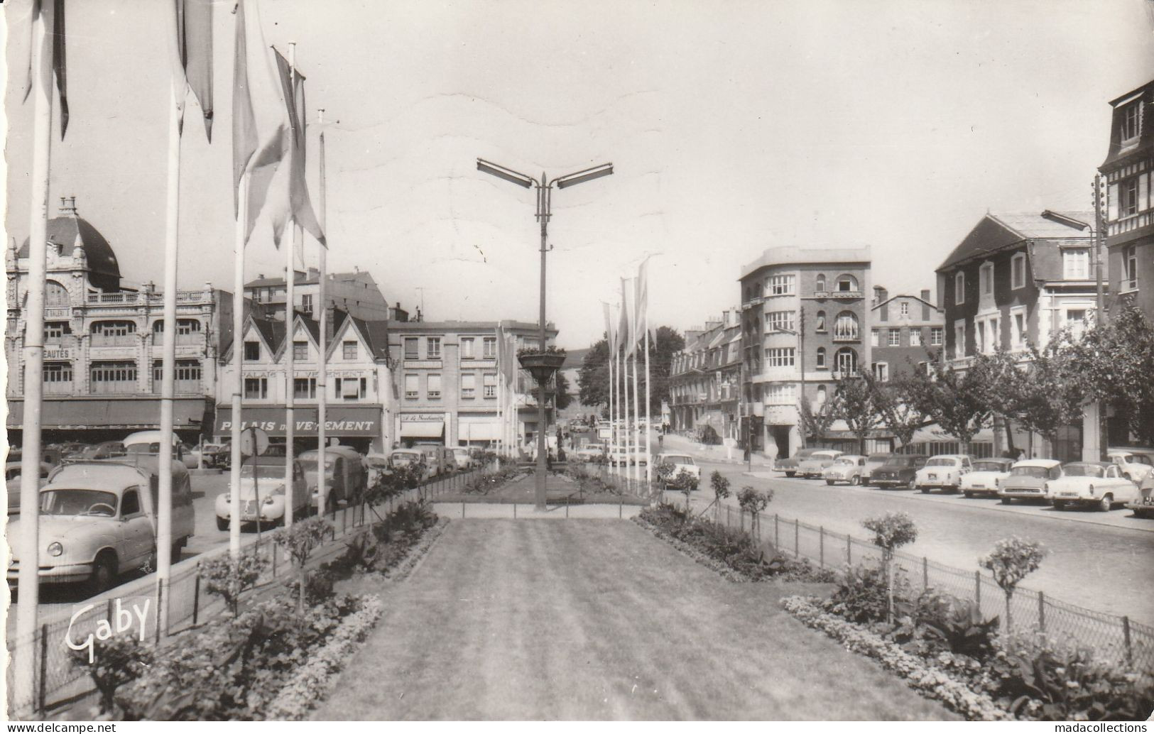 Saint Brieuc (22 - Côtes D'Armor) Place Duguesclin - Saint-Brieuc