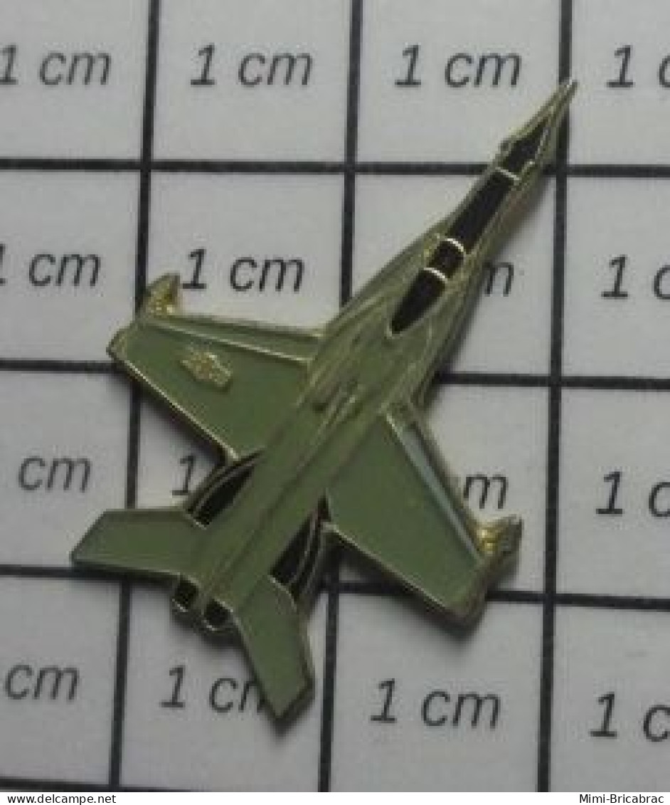 2022 Pin's Pins : BEAU ET RARE / AVIATION / AVION US NAVY F-18 HORNET VUE DE DESSUS - Luftfahrt