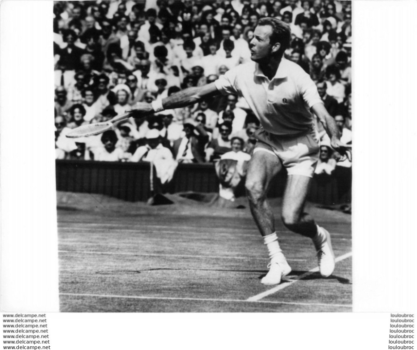 TENNIS CHUCK MC KINLEY FINALISTE A WIMBLEDON  1963 PHOTO KEYSTONE FORMAT 24 X 18 CM - Sporten