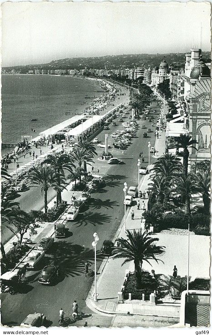 Carte Postale. Nice. La Promenade Des Anglais A Circulé 1963. Au Dos Flamme Nice Aéroport - Mehransichten, Panoramakarten