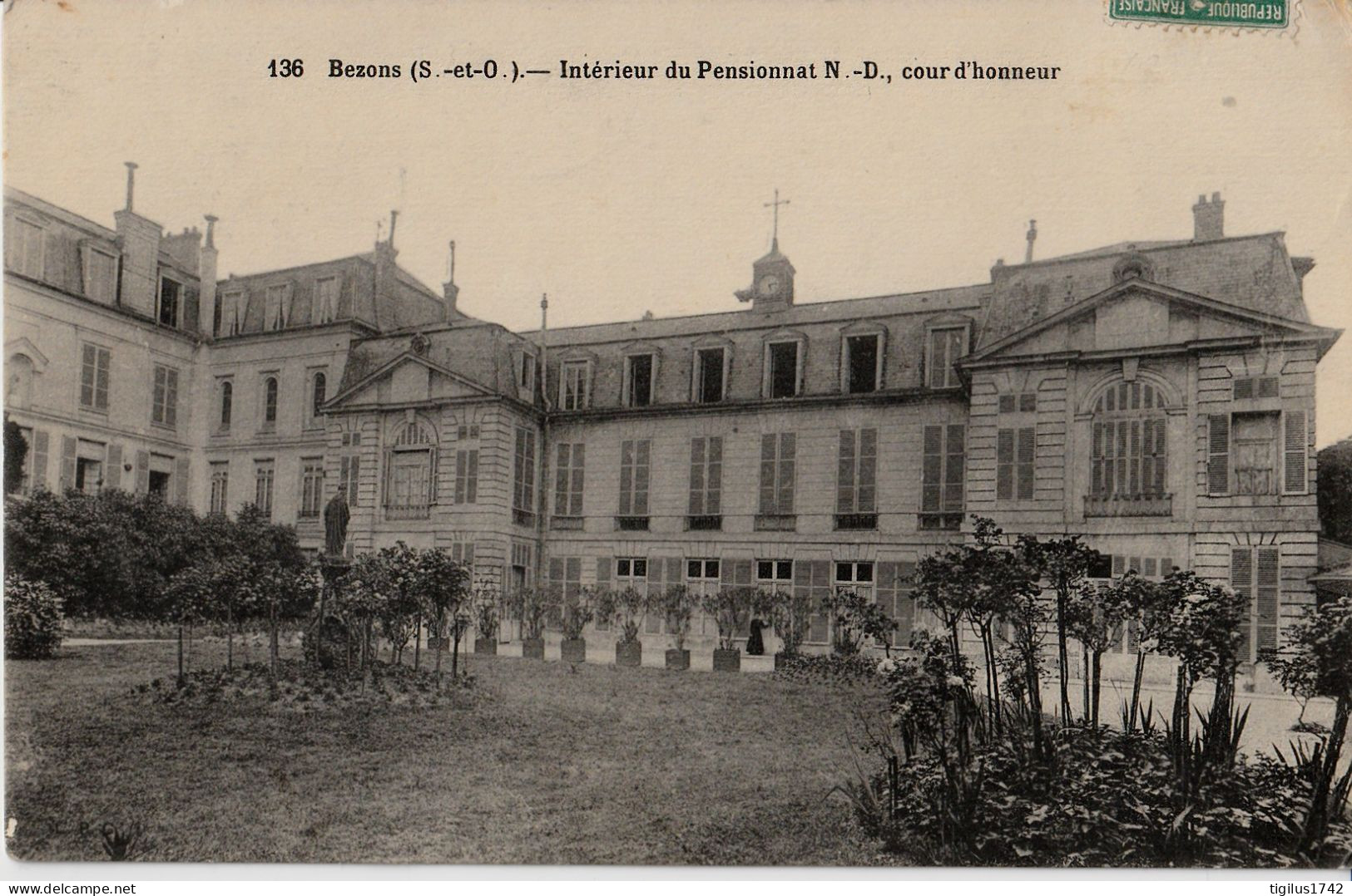 Bezons (Seine Et Oise > Val D’Oise) Intérieur Du Pensionnat Notre-Dame, Cour D’honneur - Bezons