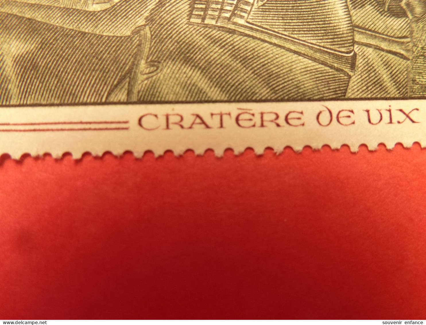 N° 1478 Cratère De Vix Barre Verticale Du T De Cratère En Forme De Croix Bord De Feuille Neuf - Neufs