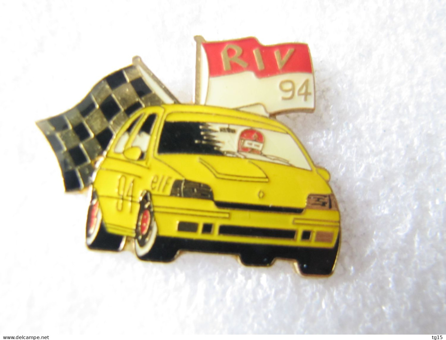 RARE  PIN'S    RENAULT  CLIO 16 S  RALLYE INTERNATIONAL DU  VALAIS  1994  Epoxy Top Qualité - Renault