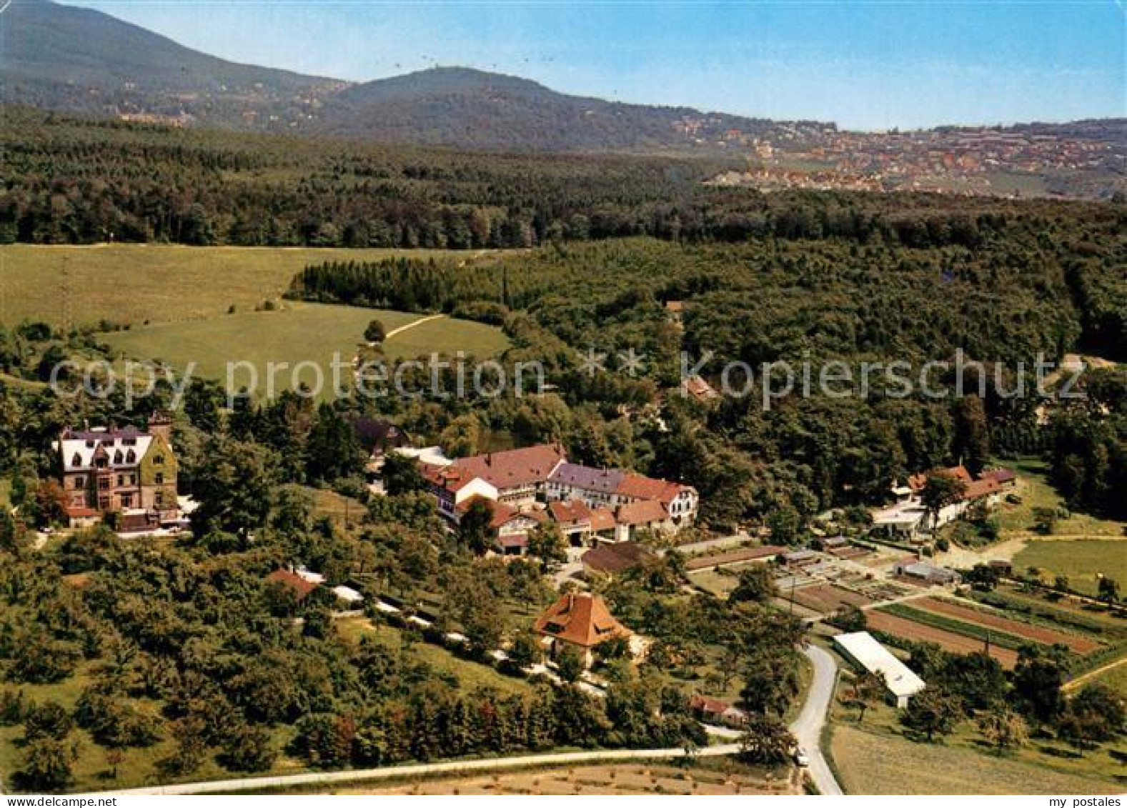 73305972 Koenigstein Taunus Klostergut Rettershof Fliegeraufnahme Koenigstein Ta - Koenigstein