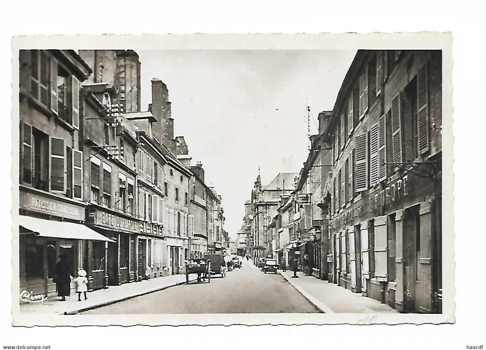 CPA - édit. CIM - LANGRES - Rue  Diderot - Langres