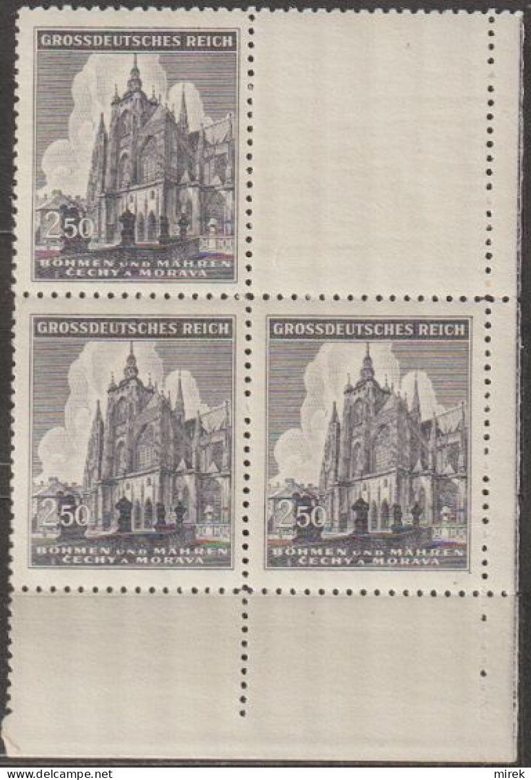 14/ Pof. 121, Corner 4-block - Unused Stamps