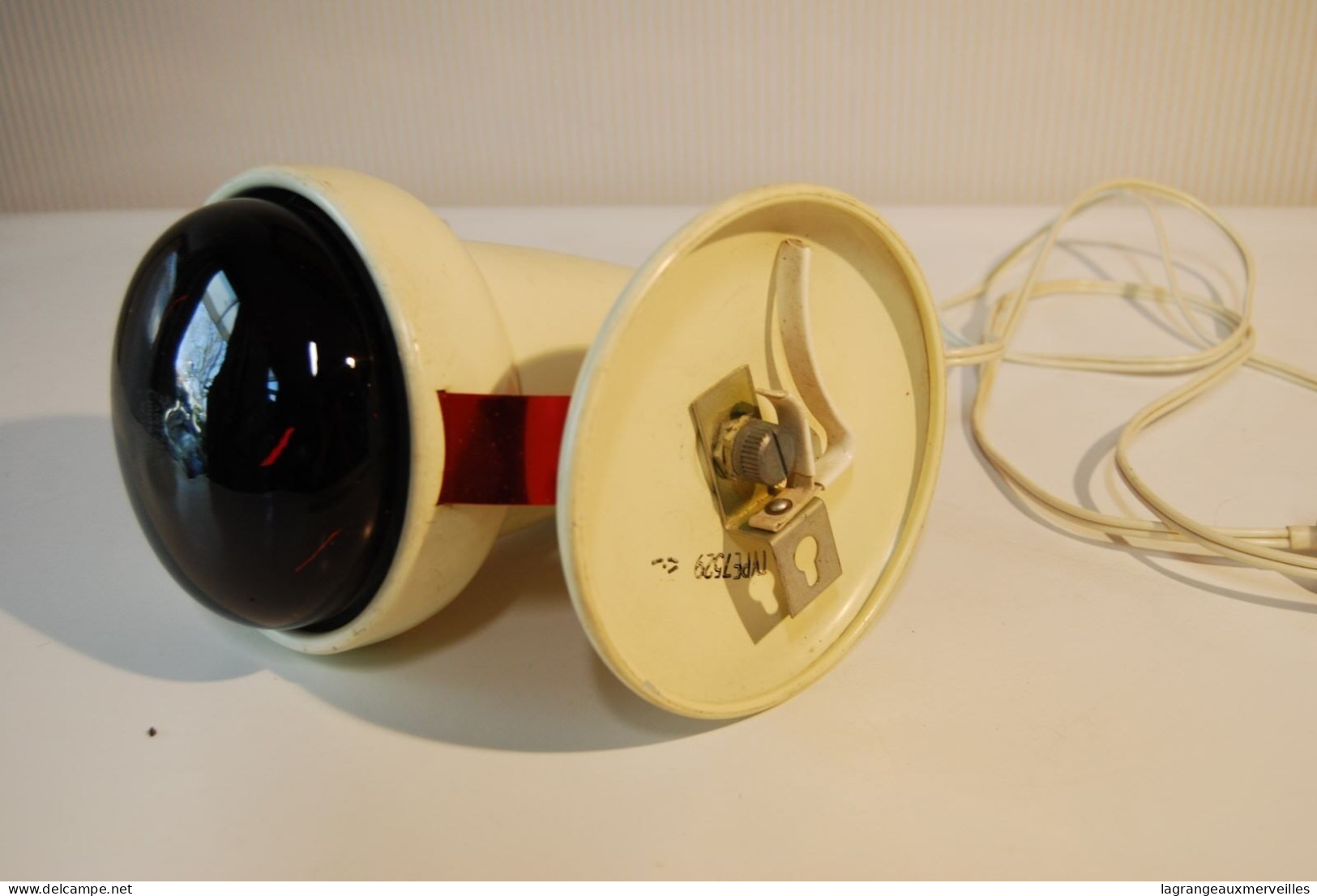 E1 Ancienne Lampe PHILIPS Vintage 60' Charlotte Perriand INFRAPHIL - Luminaires & Lustres