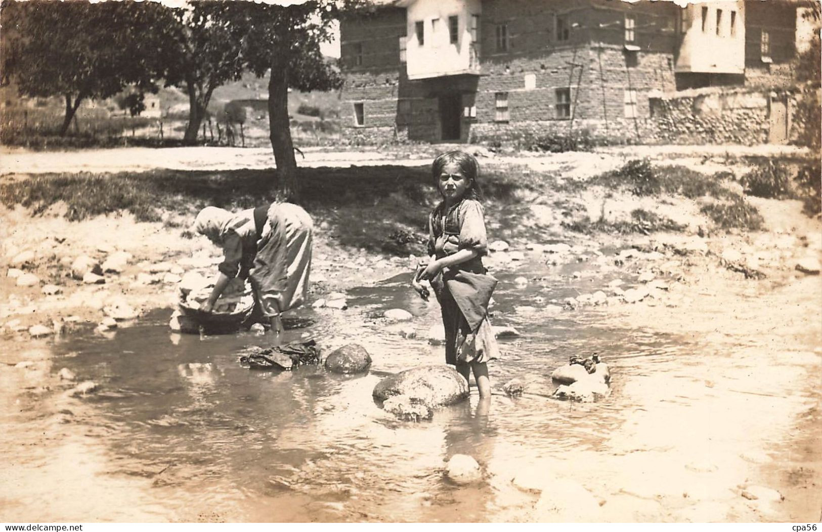 CARTE PHOTO 1917 - ALBANIA Pogradec - Lavoir - Albanië