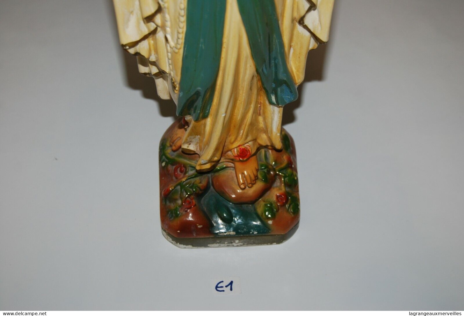 E1 Objet Religieux - Vierge Marie - Sainte - Eglise - Church - Religion & Esotérisme