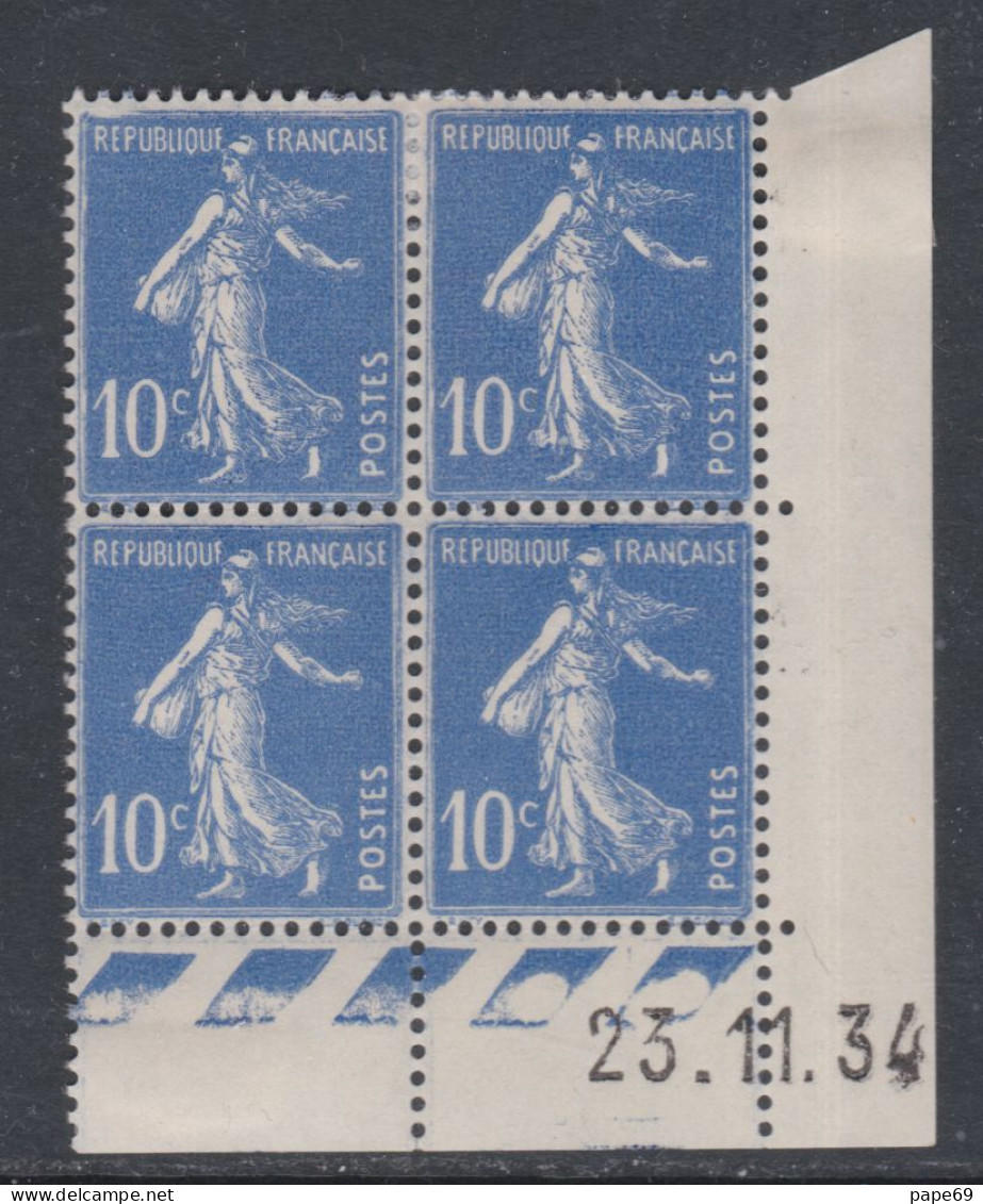 France N° 279 X Type Semeuse : 10 C. Outremer En Bloc De 4 Coin Daté Du 23 . 11 . 34 ; 2 Pts Blancs, Trace Charnière, TB - 1930-1939