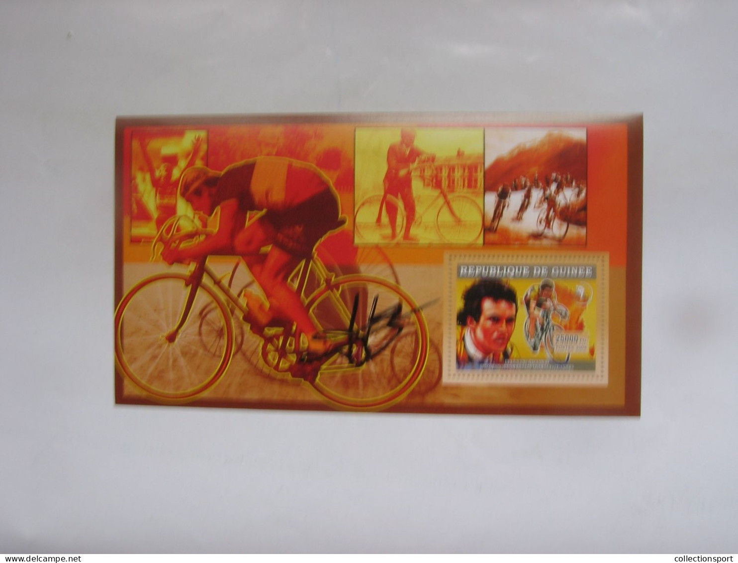 Cyclisme - Autographe - Bloc Timbres Guinée Signé Par Bernard Hinault - Cyclisme