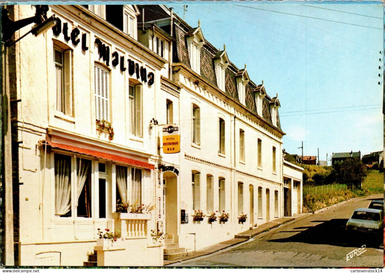 N°1961 W -cpsm Ault Onival -hôtel "Malvina" - Hotels & Gaststätten