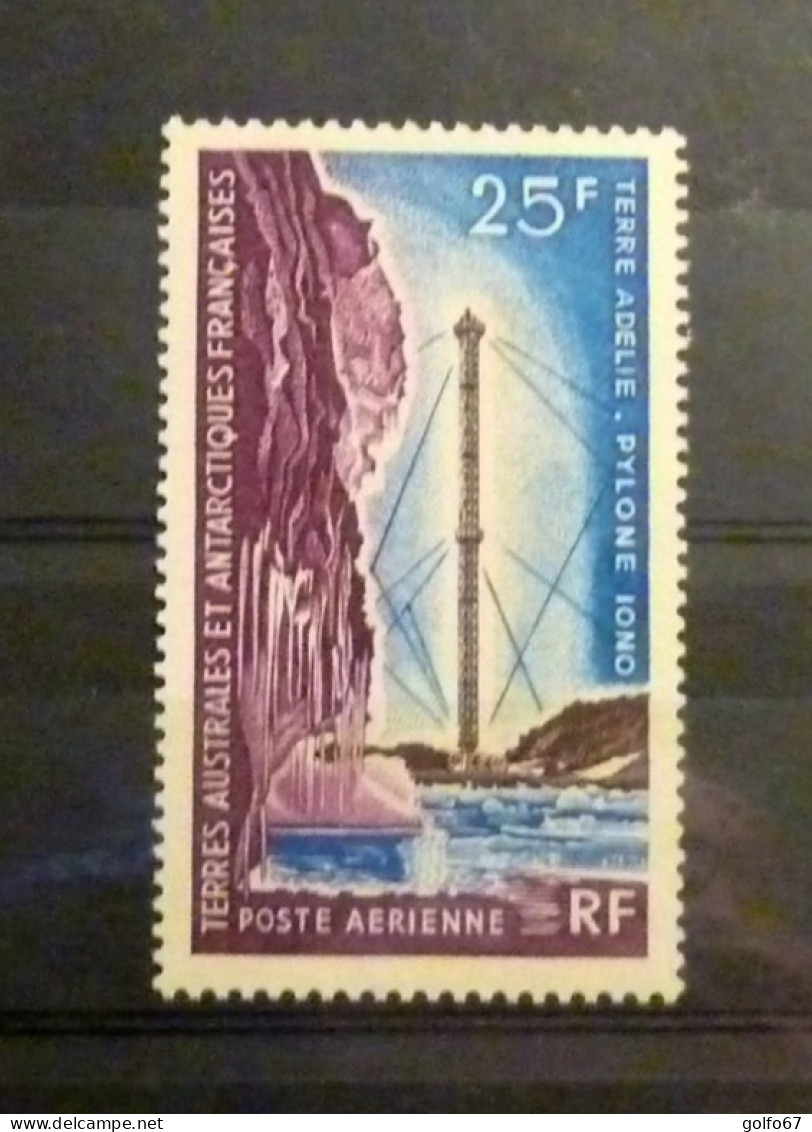 TAAF Poste Aérienne 1966 Y&T N° 13 NEUF** - Poste Aérienne