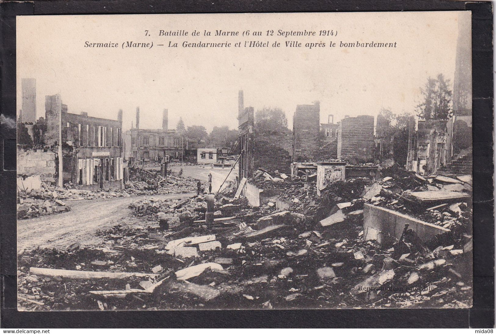 51. SERMAIZE . La Gendarmerie Et L'Hôtel De Ville Aprés Les Bombardements  . Guerre De 1914.1918 - Sermaize-les-Bains