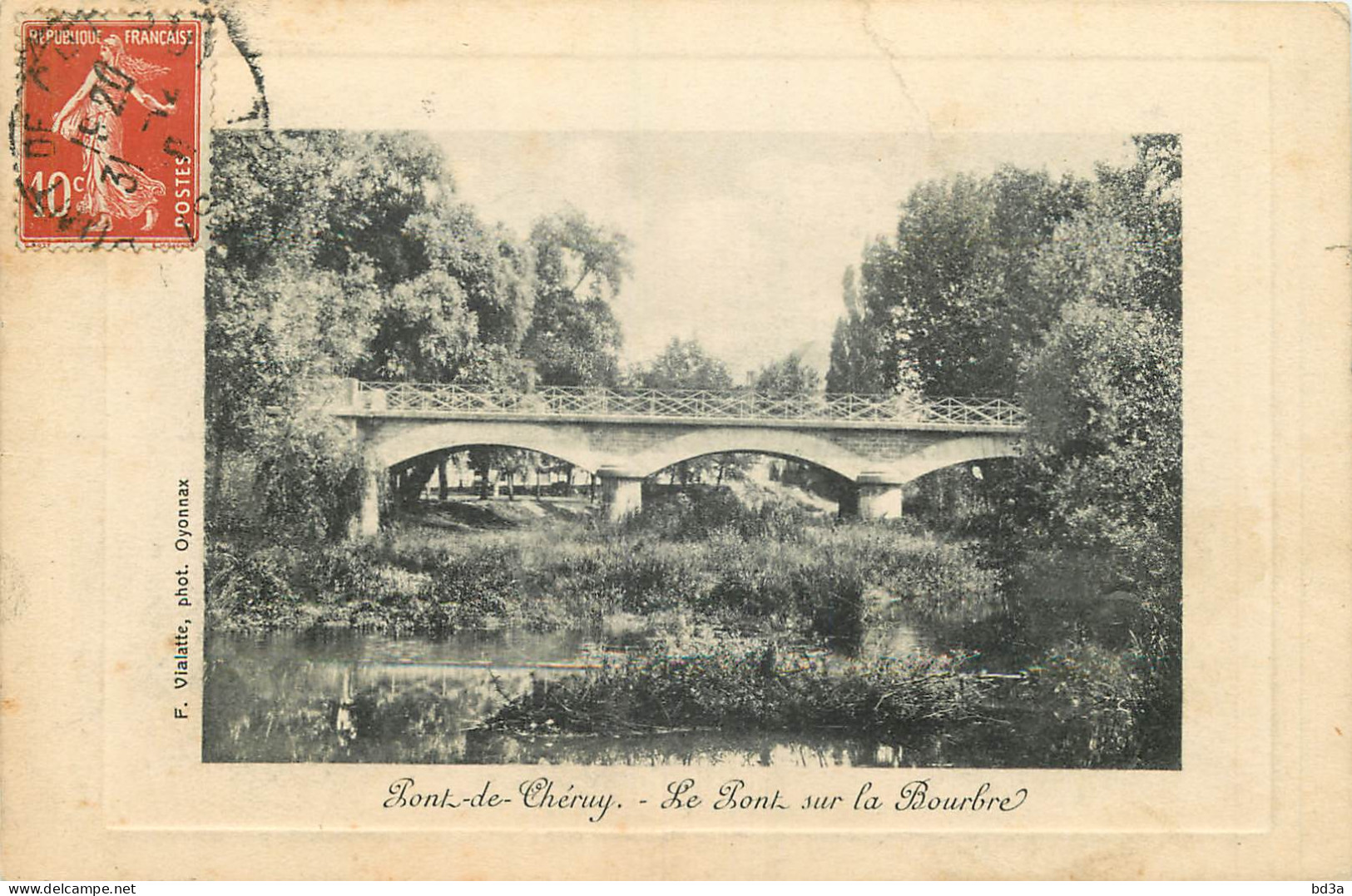 38 - PONT DE CHERUY - LE PONT DE LA MAIRIE SUR LA BOURBRE - Pont-de-Chéruy