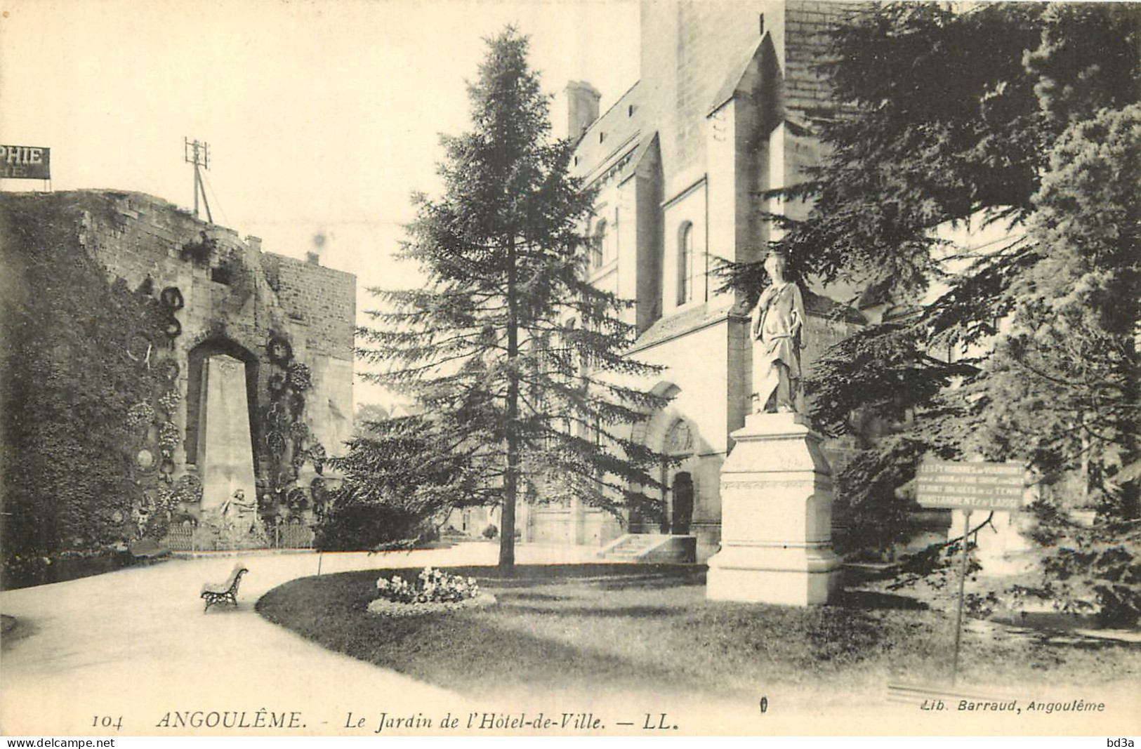 16 - ANGOULEME - LE JARDIN DE L'HOTEL DE VILLE - Angouleme