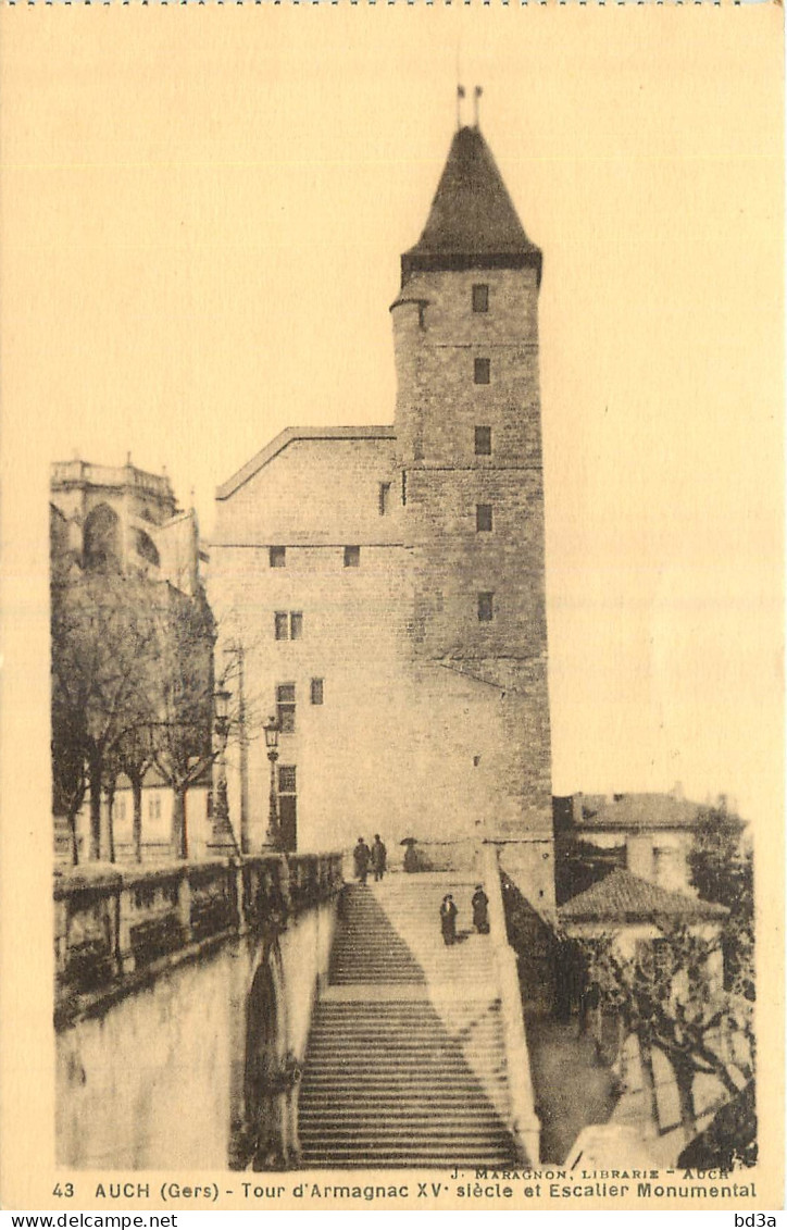 32 - AUCH - TOUR D'ARMAGNAC ET ESCALIER MONUMENTALE - Auch