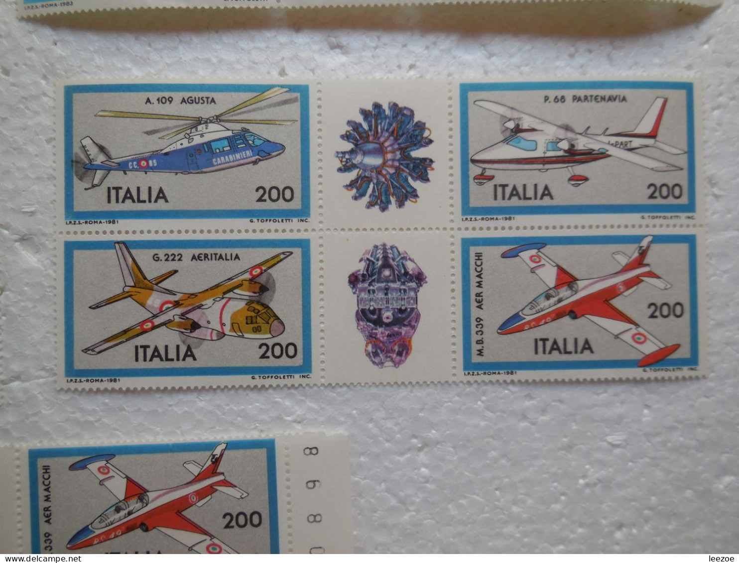 STAMP ITALIA, lot TIMBRES ITALIEN, timbres AVIONS A REACTIONS -- HELICOPTERES -- ENGINS VOLANTS..  ...ref N5/40/8