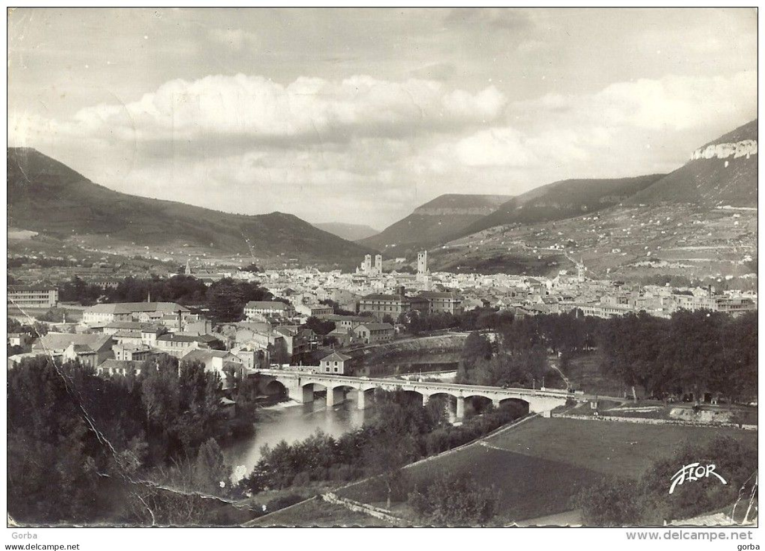 *CPSM  - 12 - MILLAU - Vue Générale - Millau