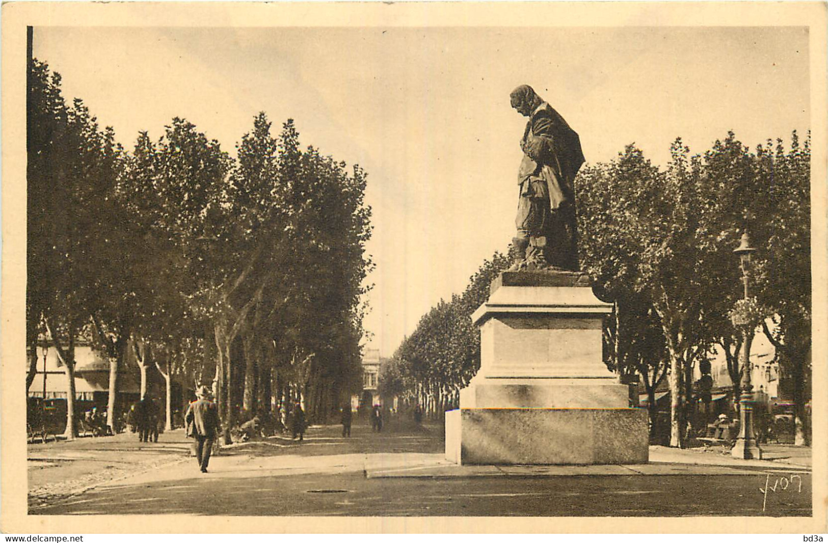 34 - BEZIERS - STATUE DE PAUL RIQUET CREATEUR DU CANAL DU MIDI - Beziers