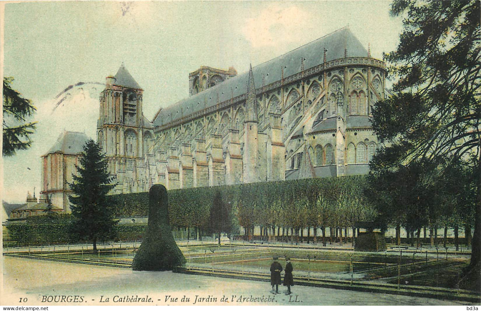 18 - BOURGES - LA CATHEDRALE - VUE DU JARDIN DE L'ARCHEVECHE - Bourges