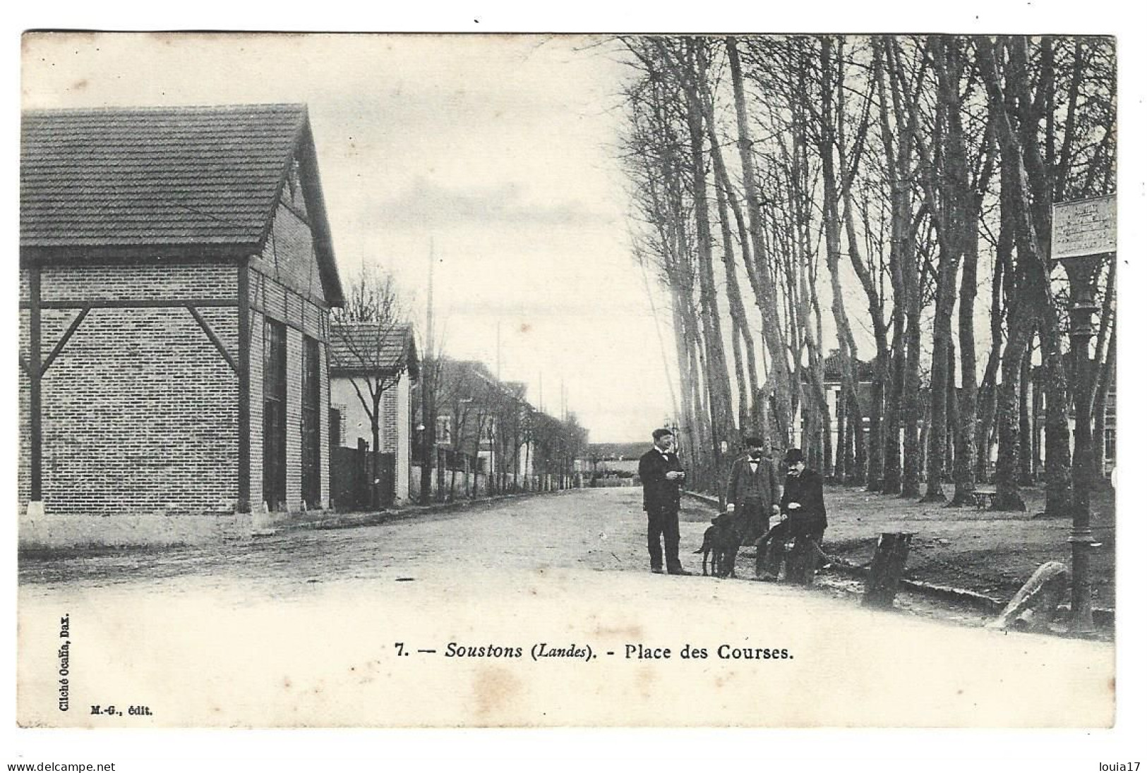 - Souston ( Landes ) : Place Des Courses - Soustons