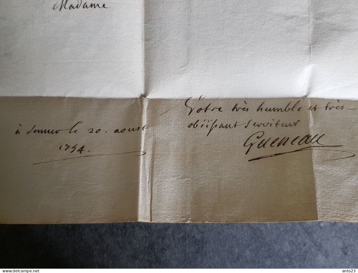 lettre France marque postale pour st germain a paris au départ de Semur 1744 avec tampon a l intérieur a voir