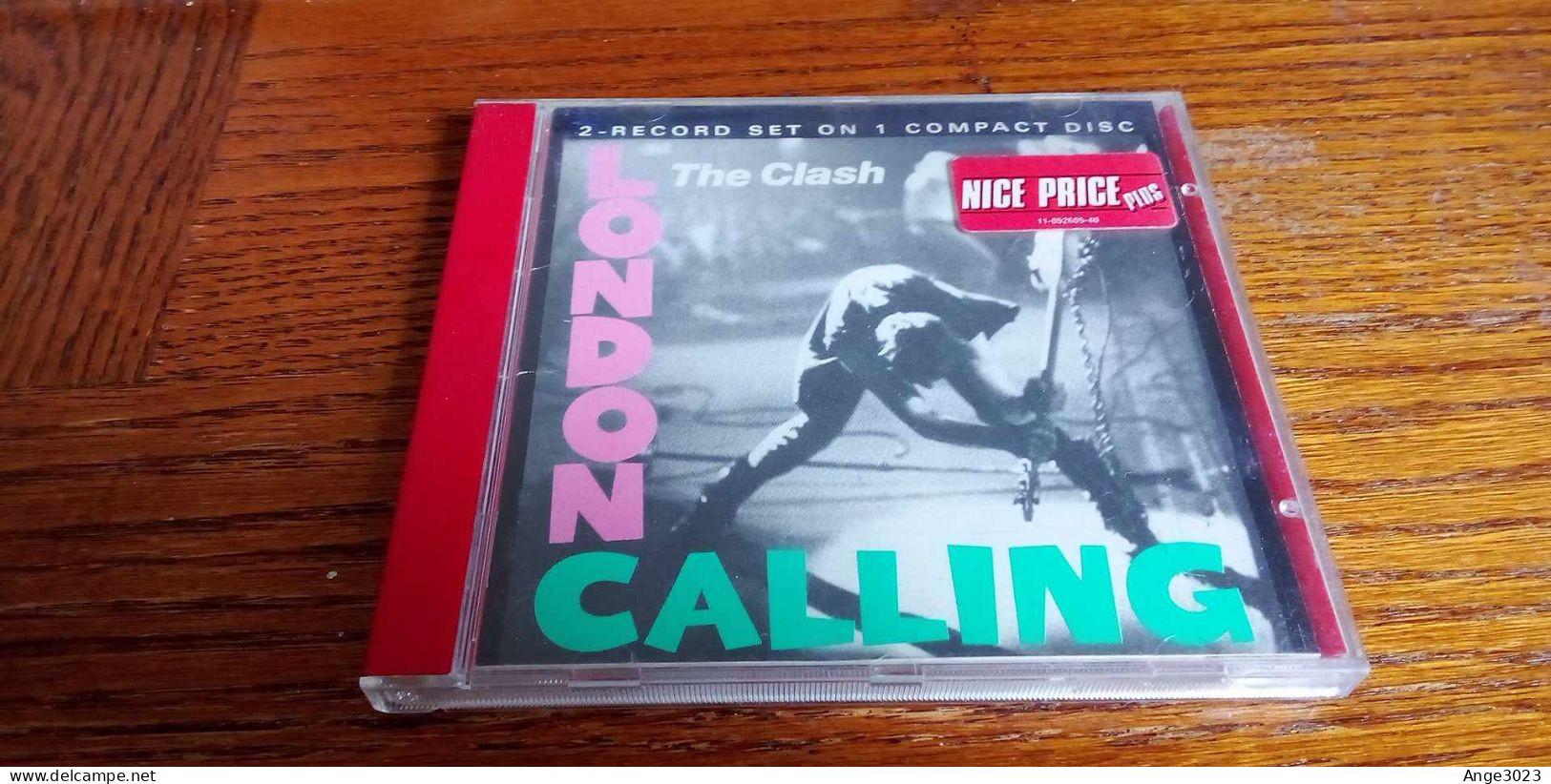 THE CLASH "London Calling" - Punk