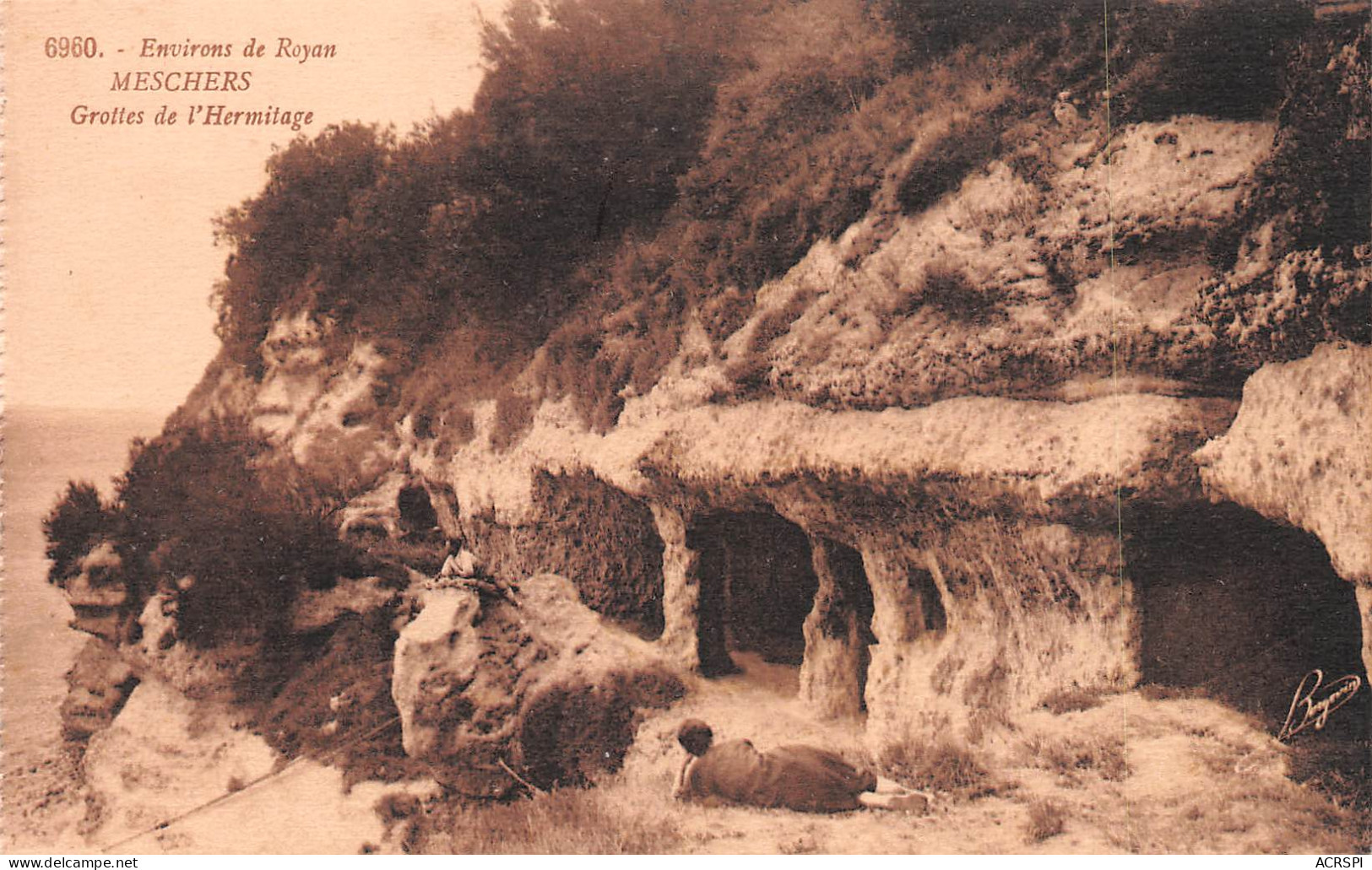 17  MESCHERS SUR GIRONDE LES BAINS Au Bord De Mer Grotte De L'hermitage (Scans R/V) N° 78 \MO7003 - Meschers