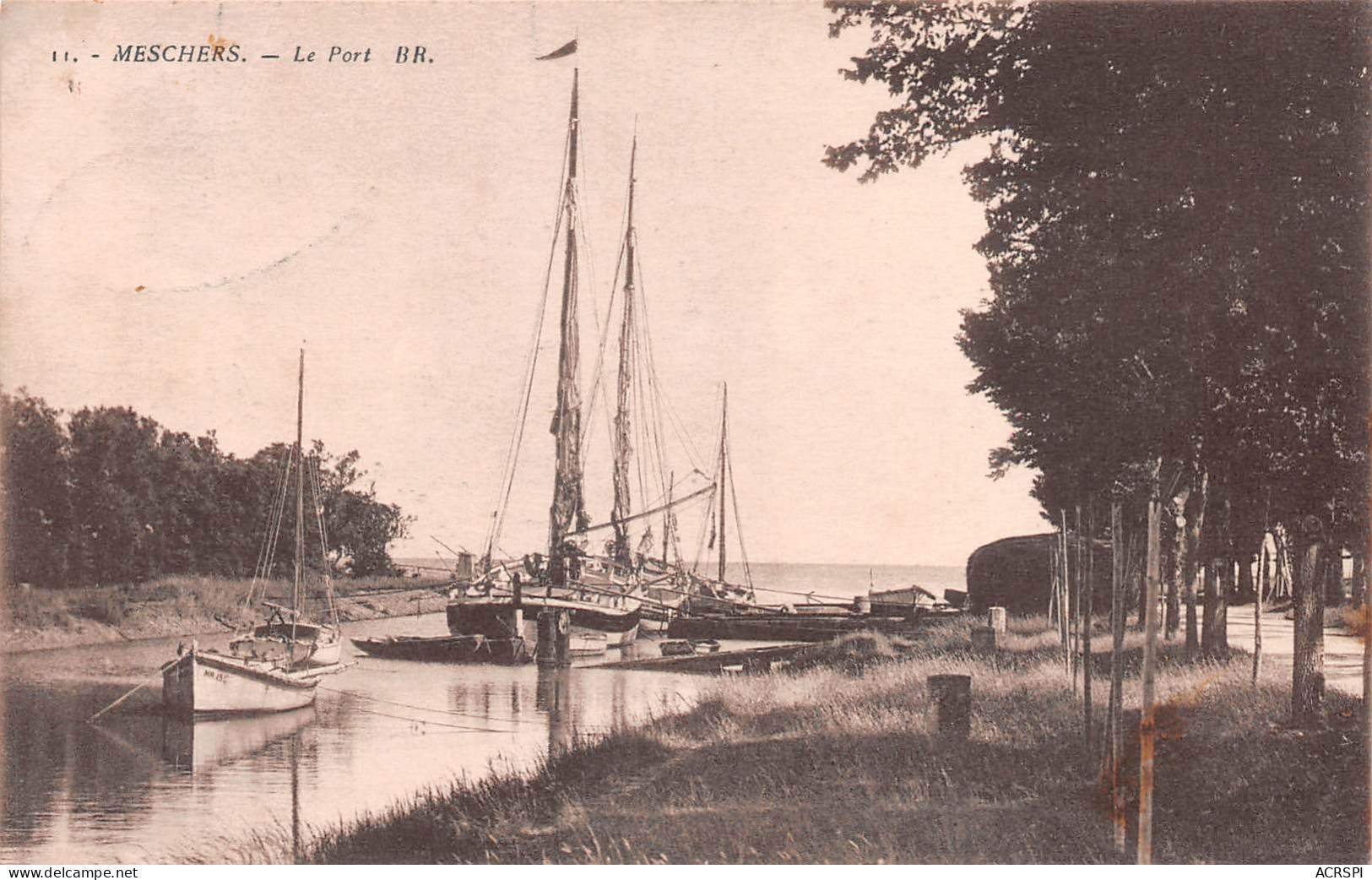 17  MESCHERS SUR GIRONDE Le Port (Scans R/V) N° 80 \MO7003 - Meschers