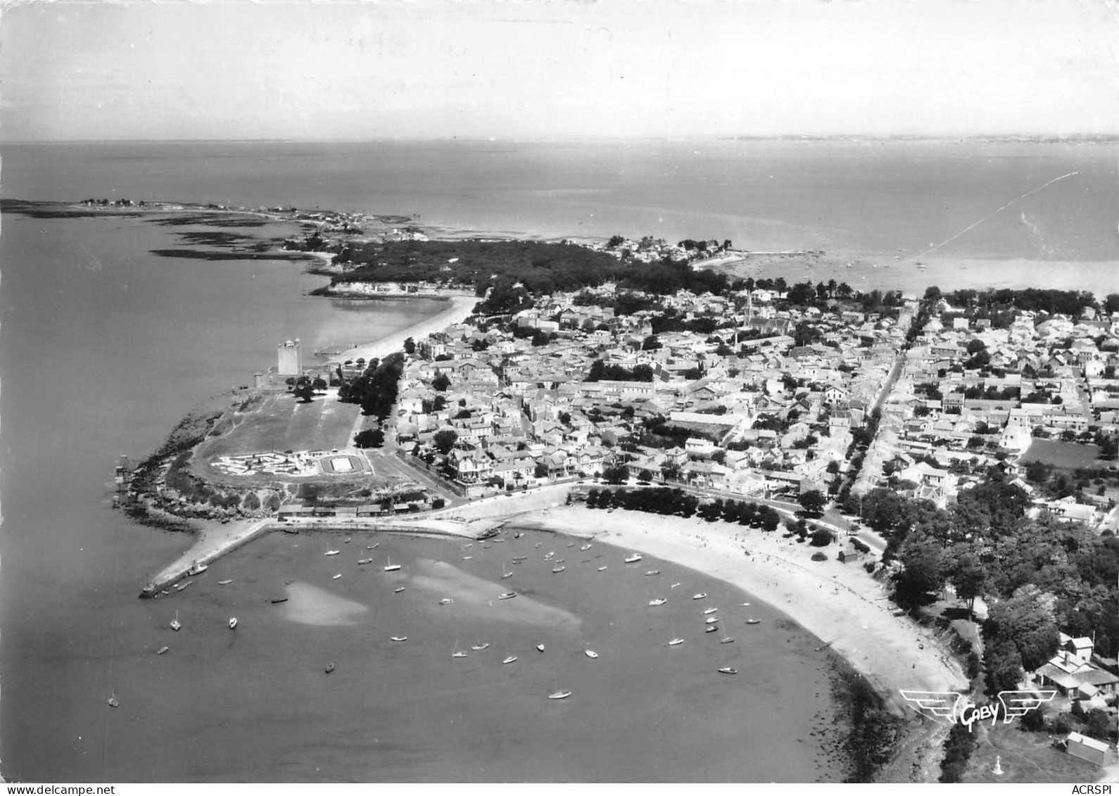 17 FOURAS LES BAINS Vue D'ensemble   (Scans R/V) N° 20 \MO7004 - Fouras-les-Bains