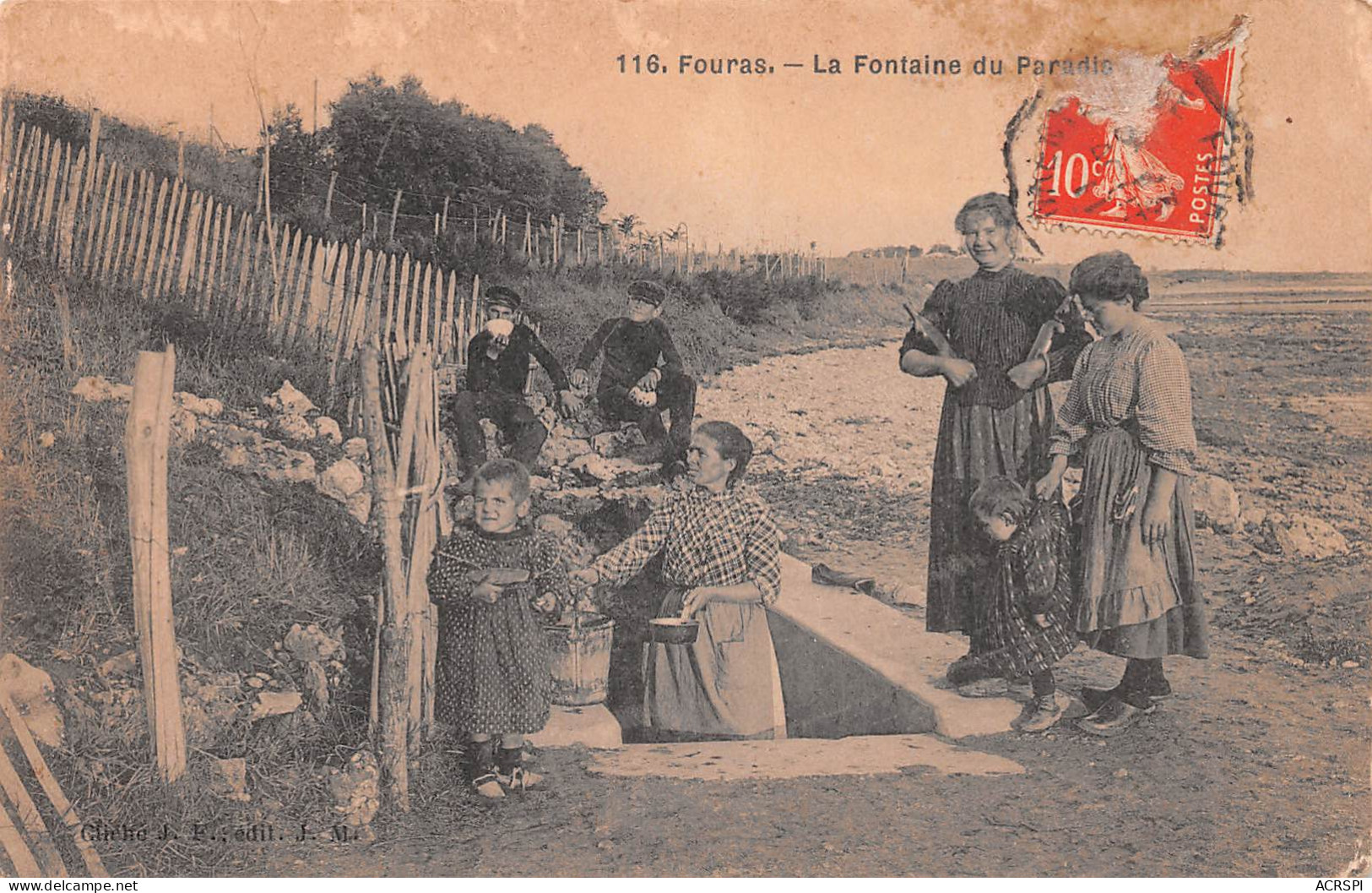 17 FOURAS LES BAINS  La Fontaine Du Paradis (Scans R/V) N° 27 \MO7004 - Fouras-les-Bains